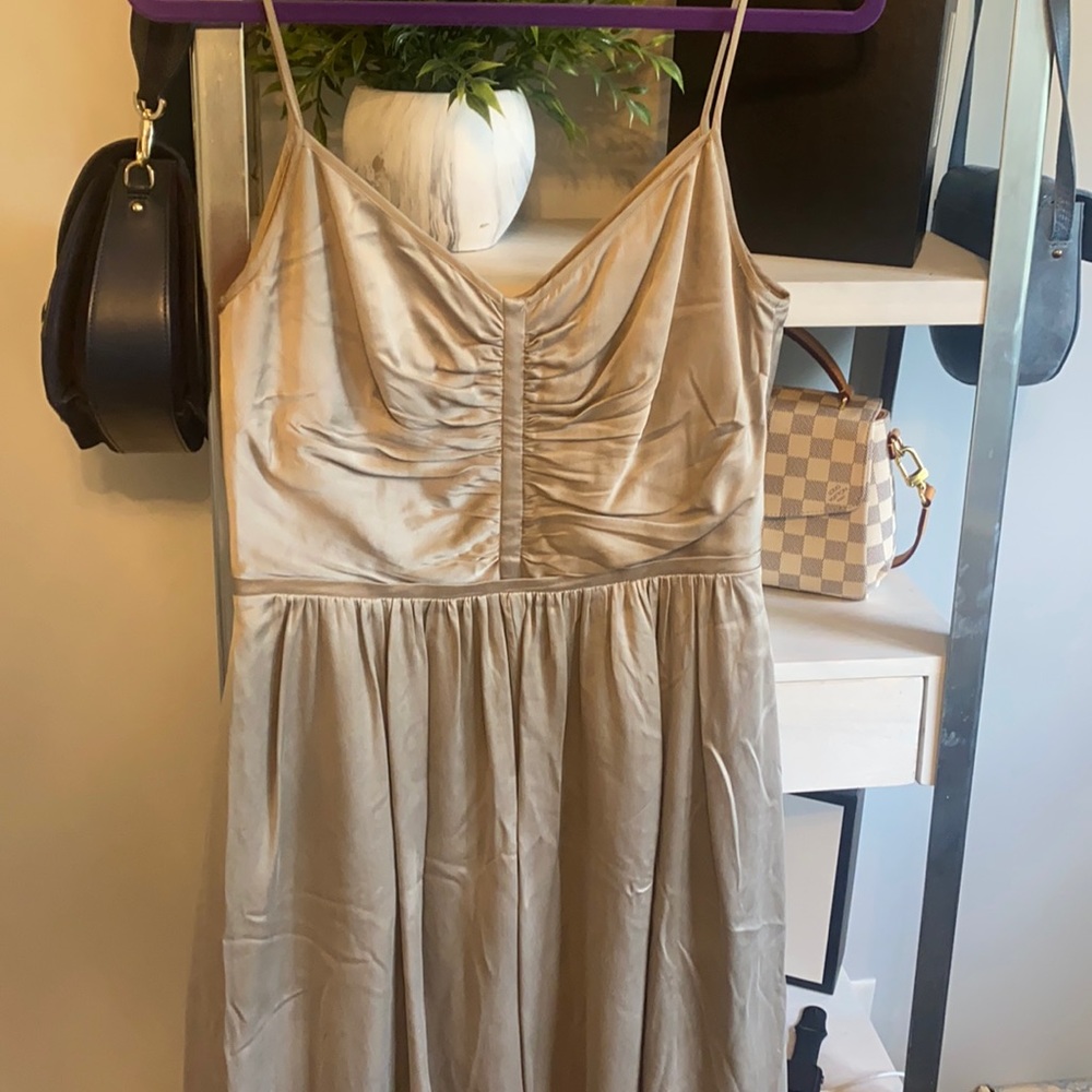 Banana Republic 100% Silk dress size 6